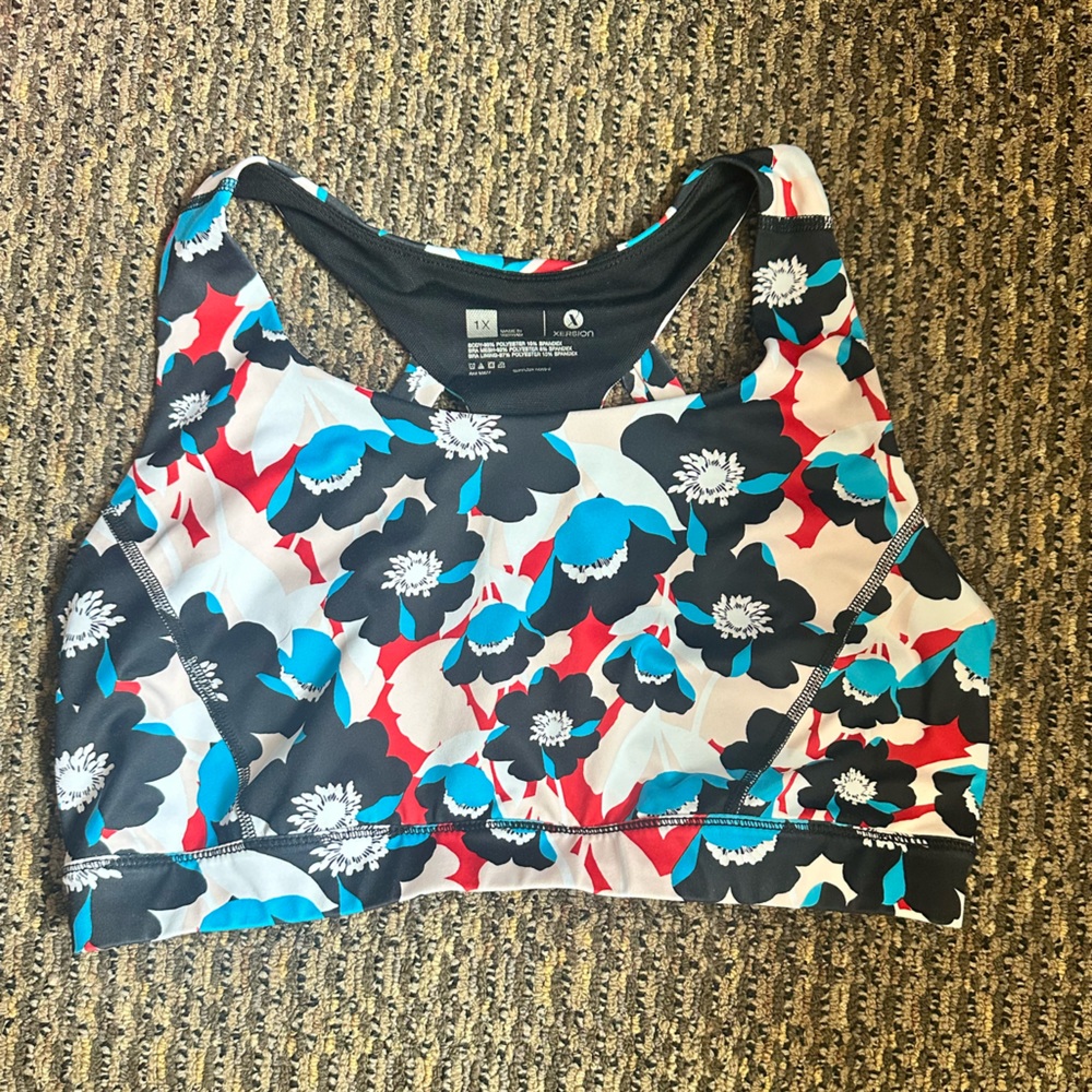 3/$25 💫 VS PINK Floral Sports Bra XL